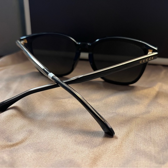 Black Gucci sunglasses